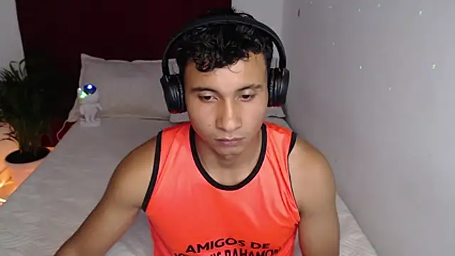 Snapshot of _Duvan_123 chatting on January 2026 02:25:02 AM Duvan 123 online show from January 2026 02:25:02 AM