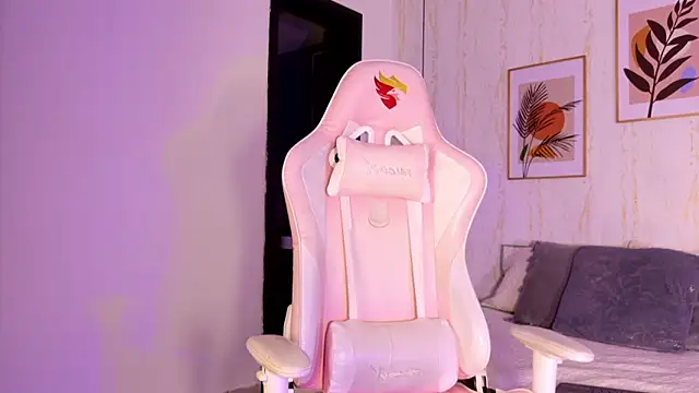 Ayleen Dunkan online show from September 2025 12:07:02 PM