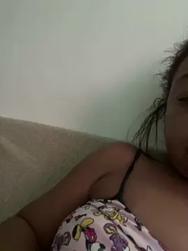 Kamilinha2 online show from April 2026 08:26:01 AM