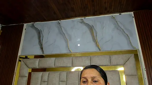 KikaDuque online show from April 2026 06:57:02 PM