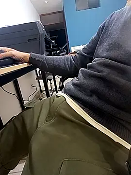 Snapshot of Hugopingonasa2024 chatting on September 2025 09:38:01 PM Hugopingonasa2024 online show from September 2025 09:38:01 PM