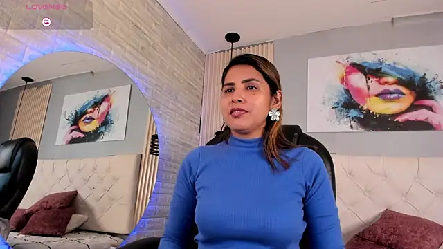 scarletbaker  online show from October 2025 07:10:02 PM