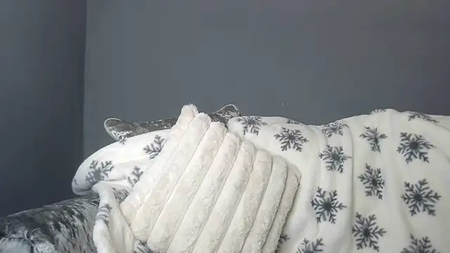 OliviaRyan22 online show from December 2025 08:34:01 AM