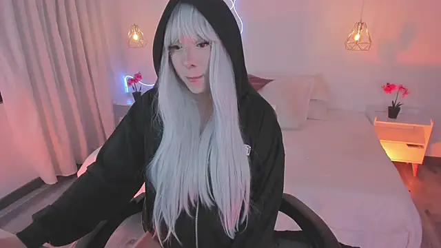 Noahcryptic online show from November 2025 05:38:01 AM