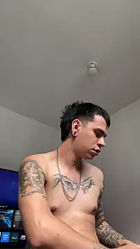 chris suarez online show from March 2026 08:24:02 PM