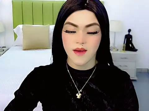 nathalialoes1 online show from September 2025 07:30:02 PM