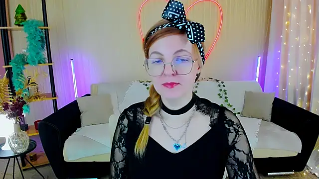 YourUniverser online show from February 2026 09:47:02 AM