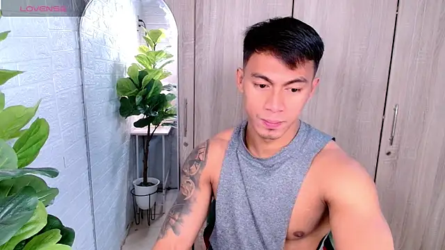 Snapshot of PinooyMilker chatting on November 2025 04:12:02 AM PinooyMilker online show from November 2025 04:12:02 AM