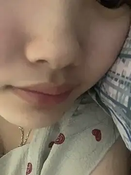 Snapshot of Xu_Xubaby chatting on October 2025 04:07:02 PM Xu Xubaby online show from October 2025 04:07:02 PM