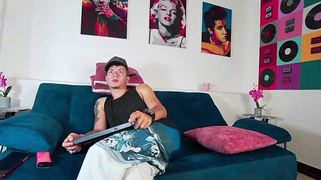 Ryan Miller online show from September 2025 07:25:02 PM