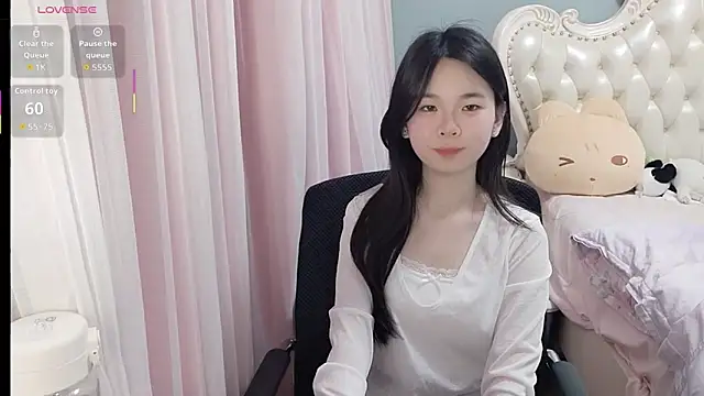 Cand0 online show from May 2026 02:58:01 PM