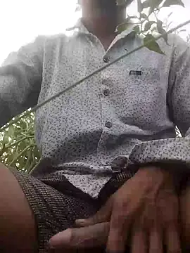 Snapshot of Chloe_1122 chatting on March 2025 01:35:01 AM Chloe 1122 online show from March 2025 01:35:01 AM