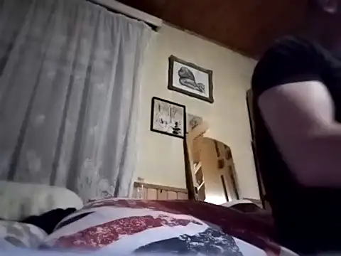 Snapshot of beda_gergo chatting on February 2026 05:22:02 PM beda gergo online show from February 2026 05:22:02 PM