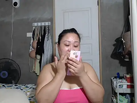 jengrey online show from December 2025 01:11:01 AM