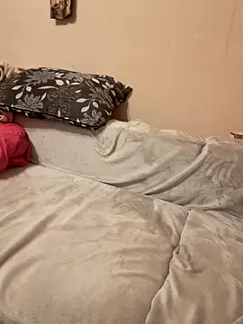 Niptalk84 online show from November 2025 09:46:02 PM