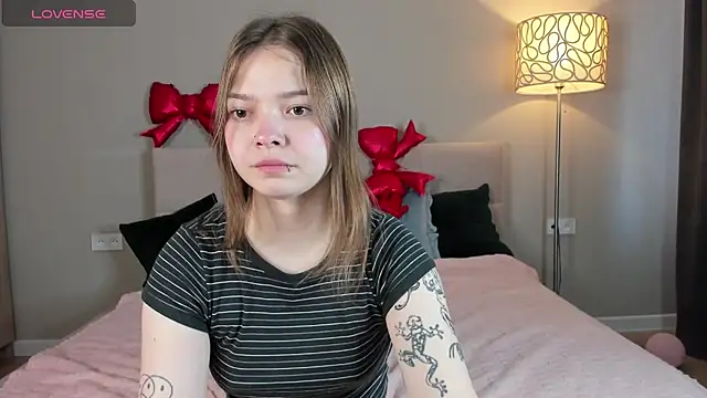 patriciapink online show from March 2026 07:47:02 AM