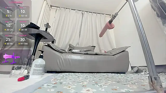 fox-yiyi online show from March 2026 12:01:01 PM