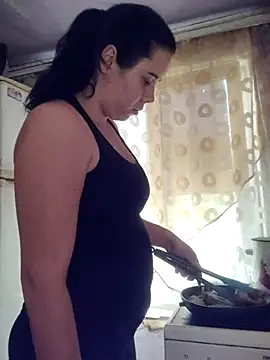 CutieMarine online show from October 2025 10:56:02 AM