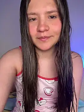 Snapshot of Emilyybennet_ chatting on July 2026 04:16:01 AM Emilyybennet online show from July 2026 04:16:01 AM