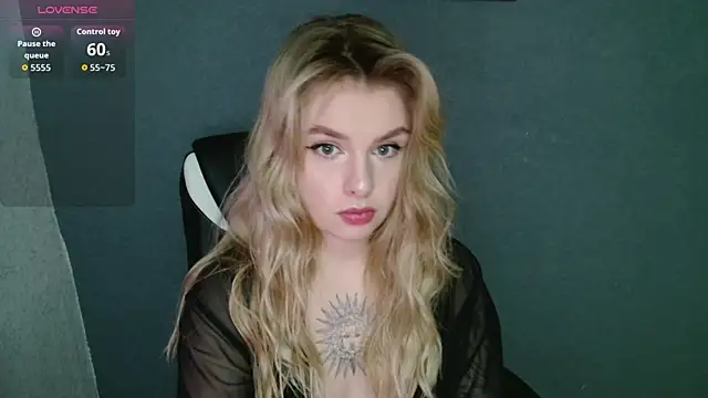 AngelicaHollywood online show from October 2025 09:30:01 PM