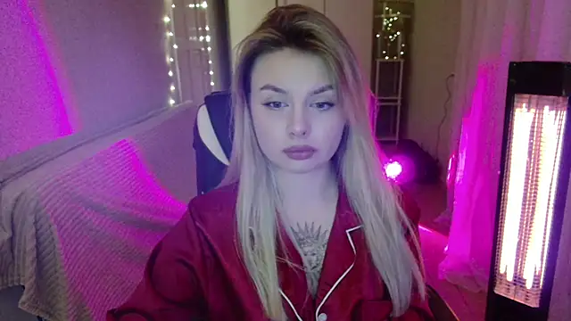 AngelicaHollywood online show from February 2026 08:13:01 PM