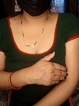 Snapshot of officialbhabhi chatting on September 2025 07:21:02 AM officialbhabhi online show from September 2025 07:21:02 AM