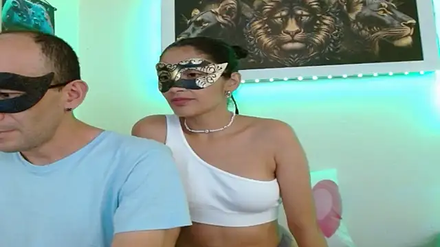 coplehot27 online show from March 2026 03:36:02 PM