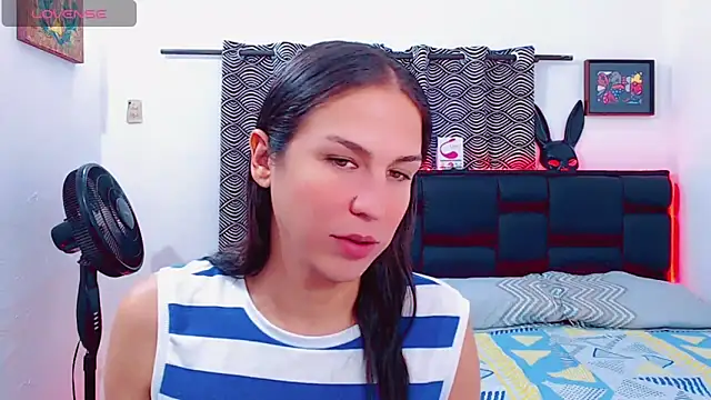 Azley sweet online show from April 2026 06:49:02 PM