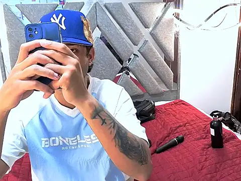 bamby kitty online show from November 2025 02:50:02 AM