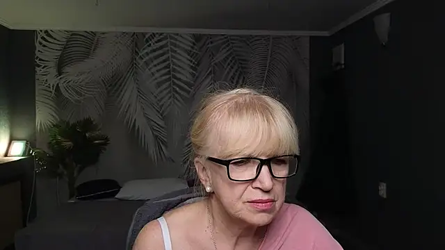 Sabina Ros online show from November 2025 11:23:02 AM