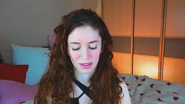 ChristinaConteeree online show from March 2026 04:23:01 AM