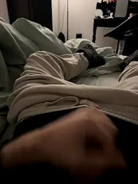 Frankieyyy1 online show from January 2026 07:06:02 PM