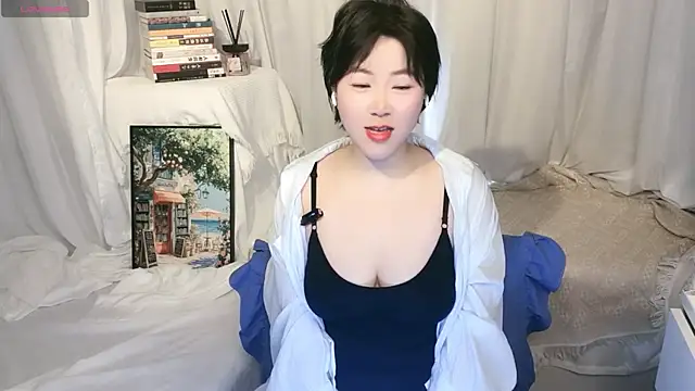 Emmaq996 online show from March 2026 02:28:02 AM