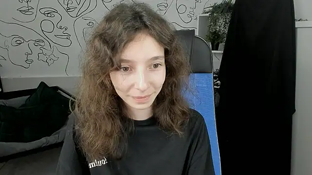 EmmanuellBrown online show from September 2025 01:11:02 PM