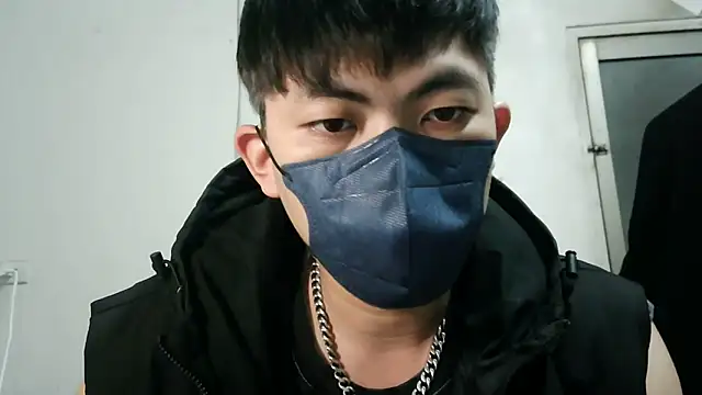 bigbb101011 online show from January 2026 01:15:02 PM