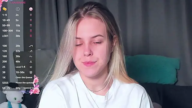 AngelAnty online show from November 2025 03:24:02 PM