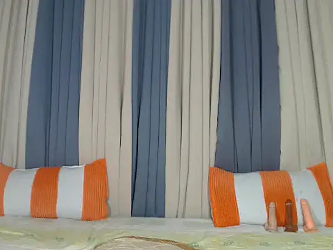 Jadehotcum online show from November 2025 01:17:02 PM