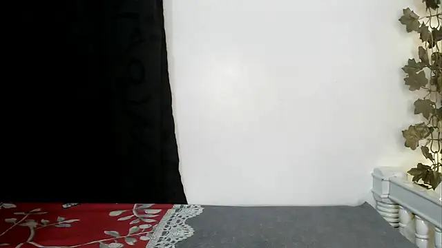 angelainparis28 online show from September 2025 06:26:01 AM