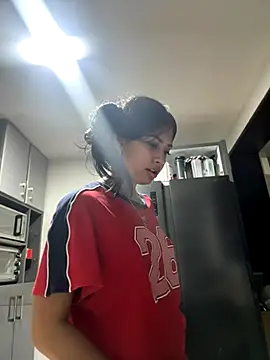 lynn9000 online show from October 2025 03:20:02 AM