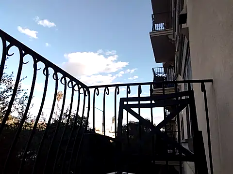 SparklesB1tch online show from November 2025 11:26:01 PM