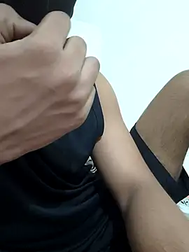 Snapshot of _urr_daddy chatting on October 2025 10:00:02 PM urr daddy online show from October 2025 10:00:02 PM