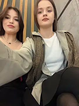 Snapshot of KittyQueeny chatting on November 2025 03:12:02 PM KittyQueeny online show from November 2025 03:12:02 PM