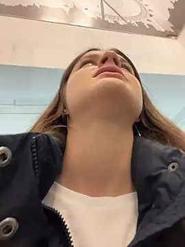 Snapshot of KittyQueeny chatting on November 2025 01:11:02 PM KittyQueeny online show from November 2025 01:11:02 PM