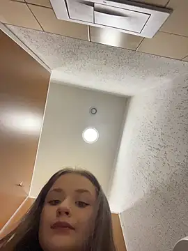 Snapshot of KittyQueeny chatting on December 2025 11:07:01 AM KittyQueeny online show from December 2025 11:07:01 AM