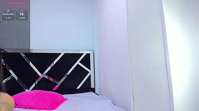 iisabella noa online show from November 2025 02:50:02 PM