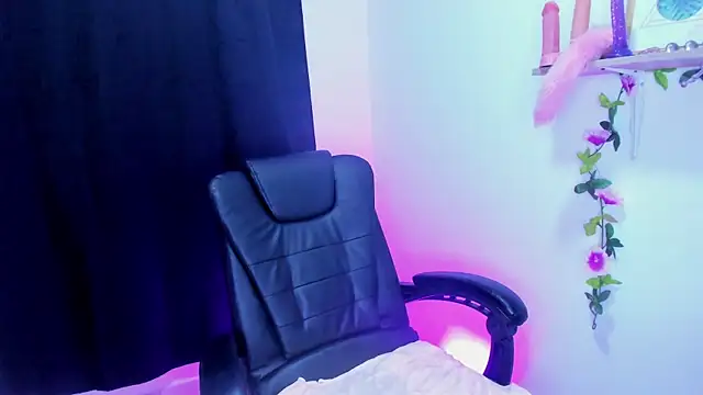 Cooperrosscute233 online show from September 2025 08:21:02 PM