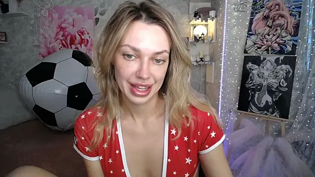 Snapshot of NickyAdamidi chatting on July 2026 04:24:01 PM NickyAdamidi online show from July 2026 04:24:01 PM
