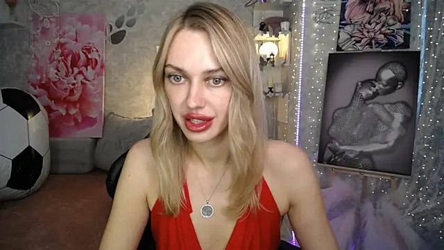Snapshot of NickyAdamidi chatting on July 2026 04:22:01 PM NickyAdamidi online show from July 2026 04:22:01 PM