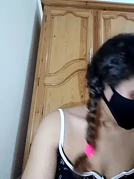 ghadiraa online show from November 2025 01:36:01 AM