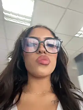 Snapshot of MystiqueXXX chatting on June 2026 01:05:02 PM MystiqueXXX online show from June 2026 01:05:02 PM